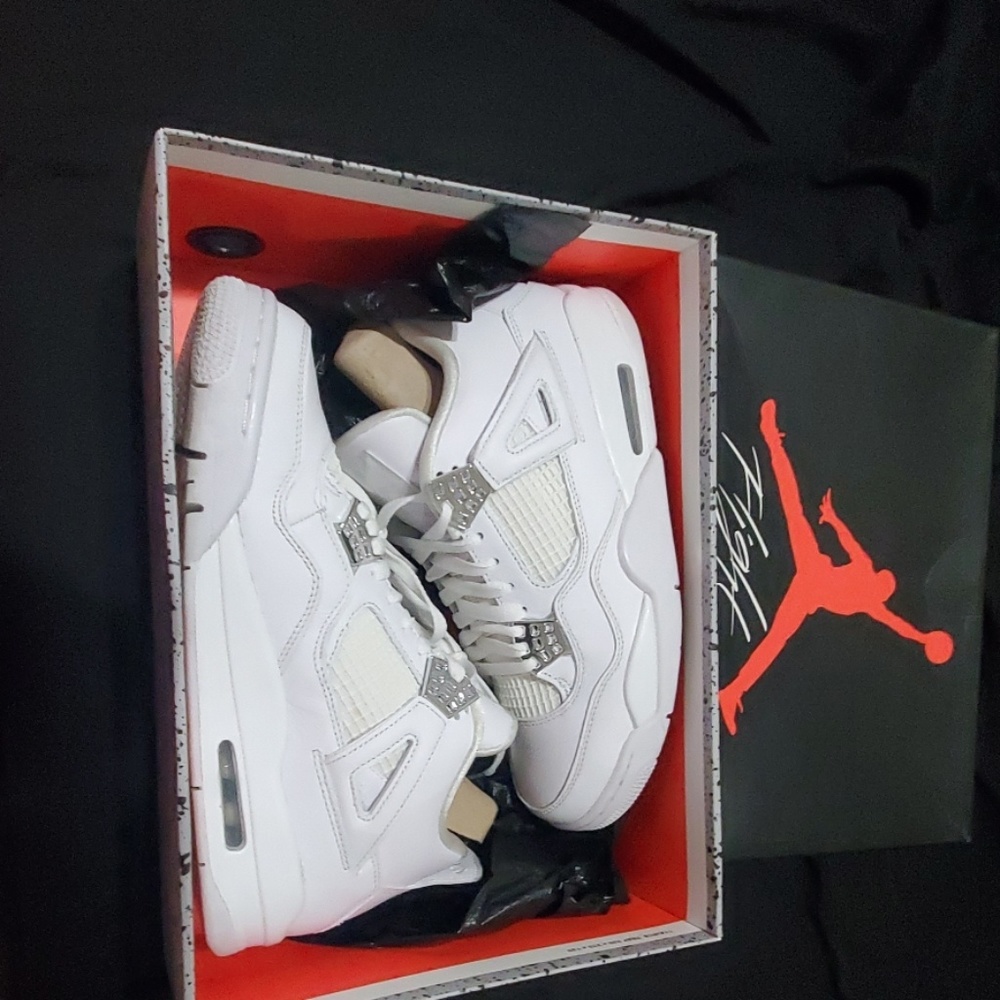 Jordan retro 4 pure money